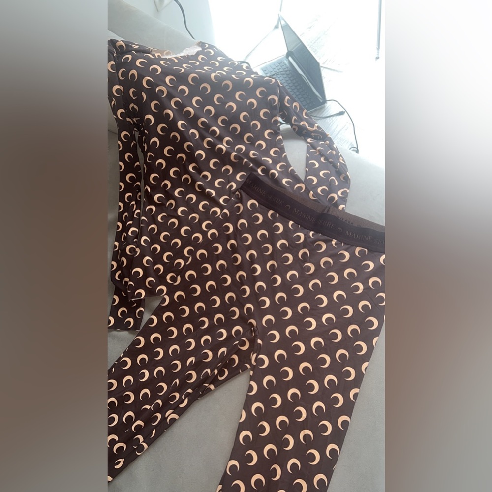 Marine Serre Allover moon printed leggings set!